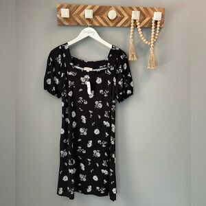 NWT LOFT black floral dress Size XS